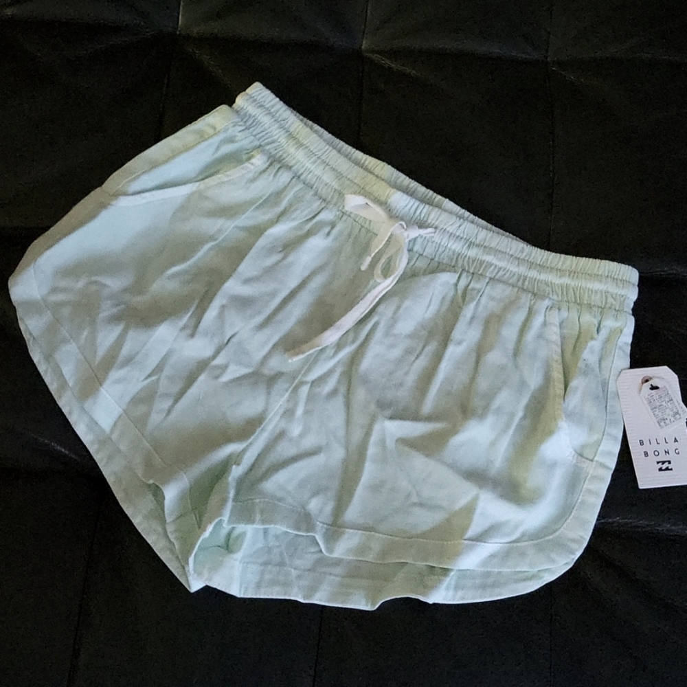 Billabong shorts